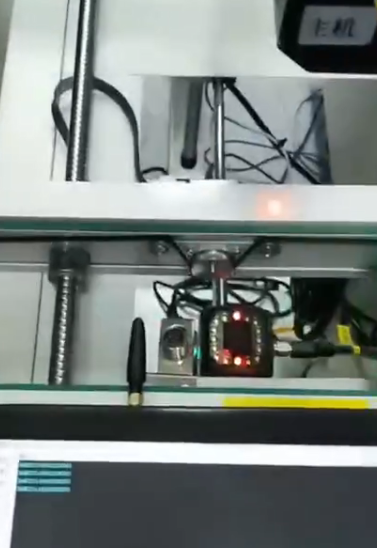 PCB電路板，接駁臺(tái)上方下方組網(wǎng)讀碼，主從機(jī)掃碼.png